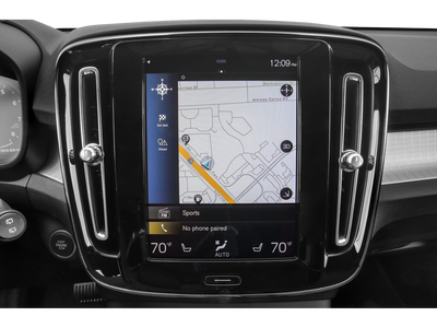 2019 Volvo XC40 T5 Momentum