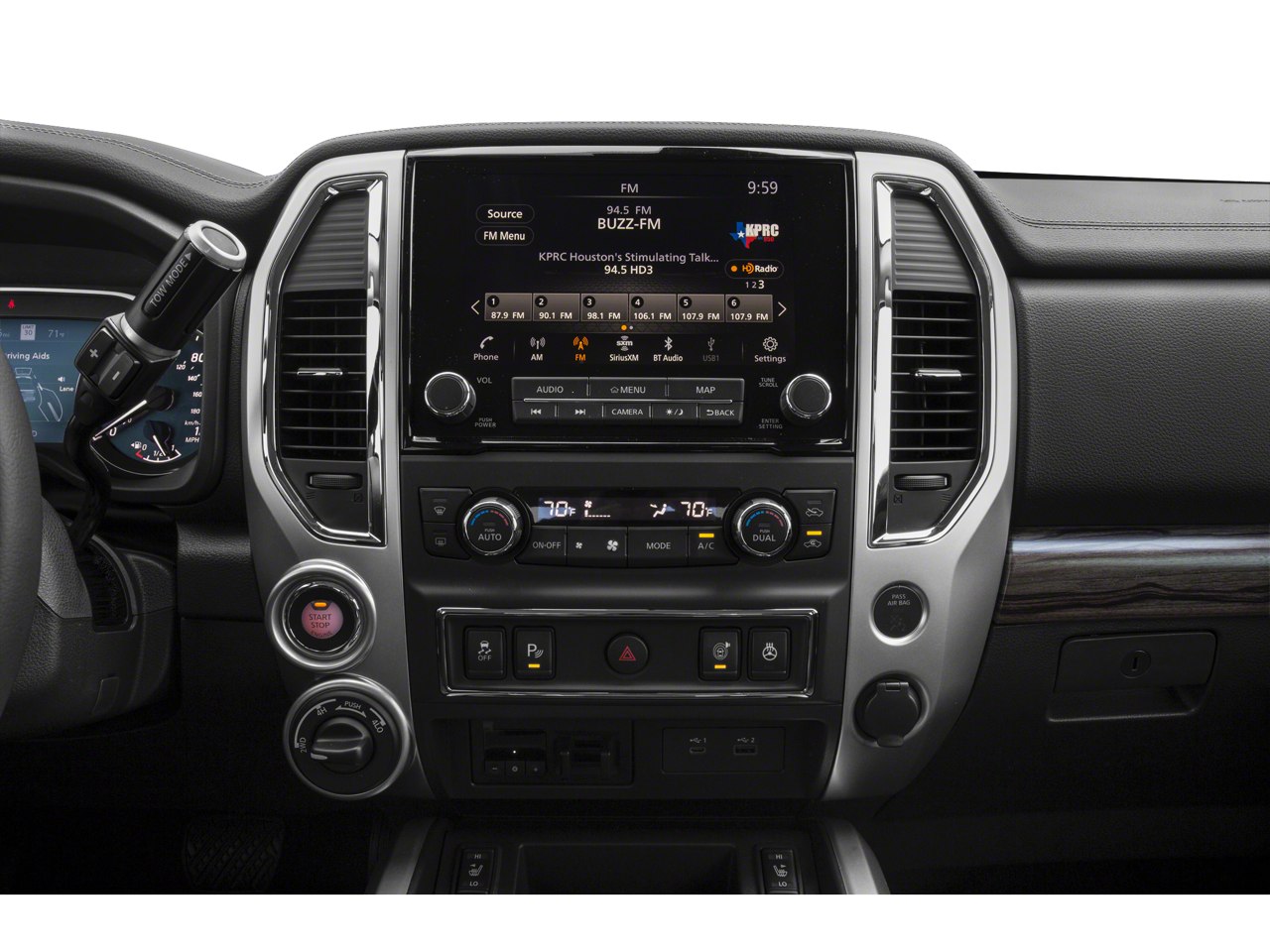 2020 Nissan TITAN SL