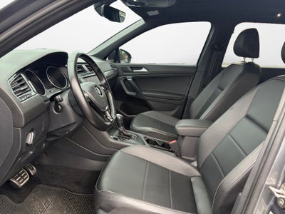 2021 Volkswagen Tiguan 2.0T SE R-Line Black