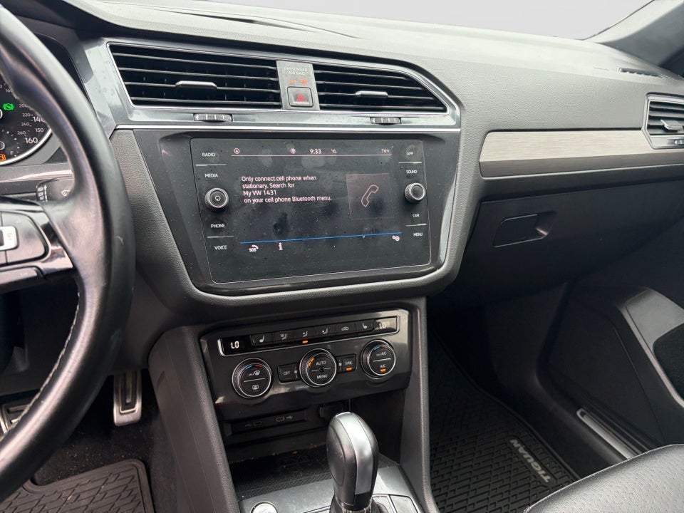 2021 Volkswagen Tiguan 2.0T SE R-Line Black