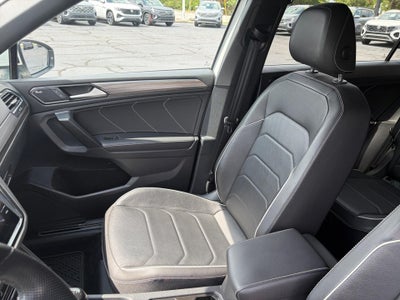 2022 Volkswagen Tiguan SEL R-Line