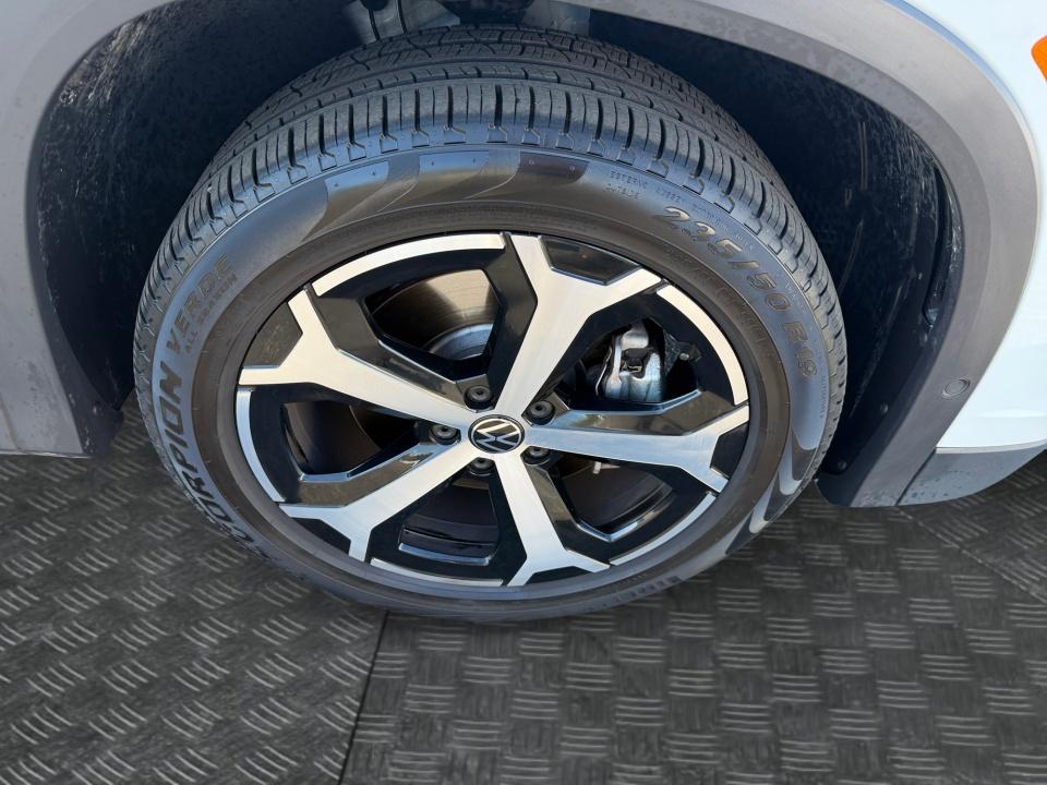 2026 Volkswagen Tiguan SE