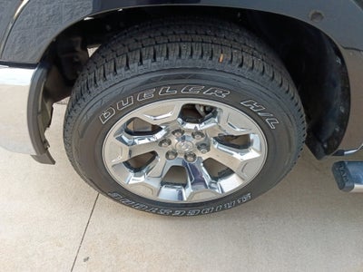 2025 RAM 1500 Big Horn Crew Cab 4x4 5'7" Box