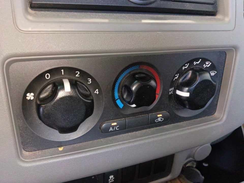 2013 Nissan Frontier S