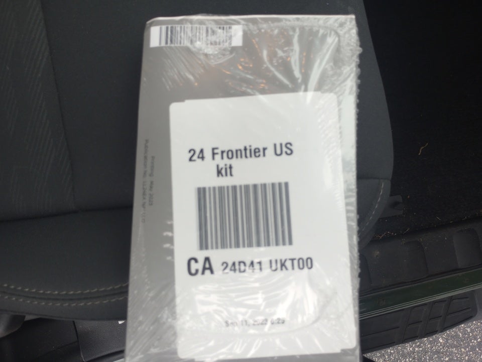 2024 Nissan Frontier Crew Cab SV 4x2