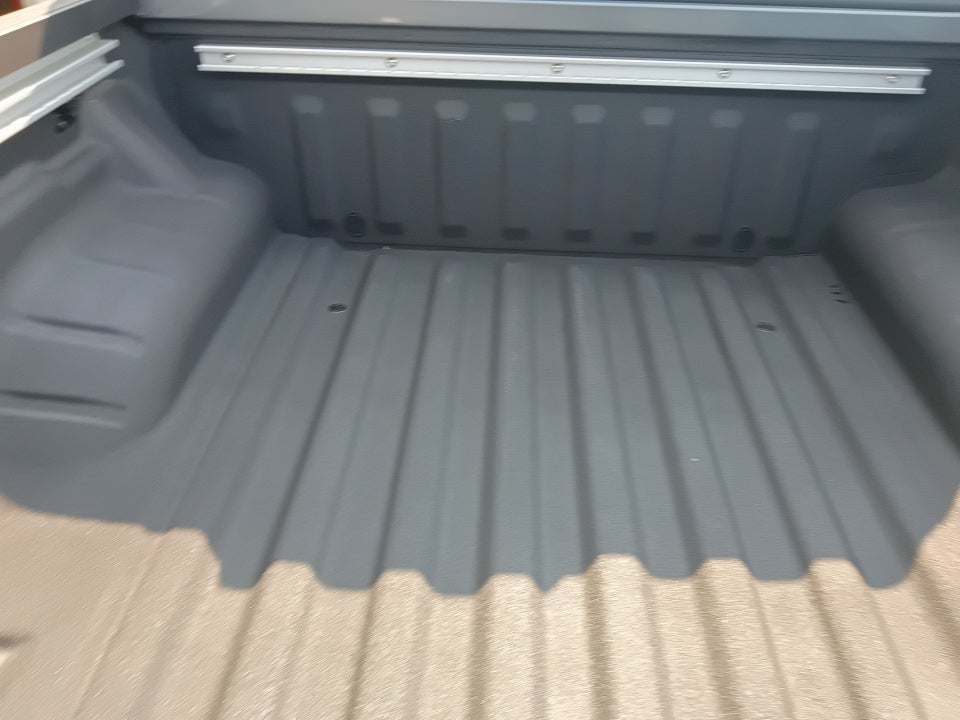2025 Nissan Frontier SL