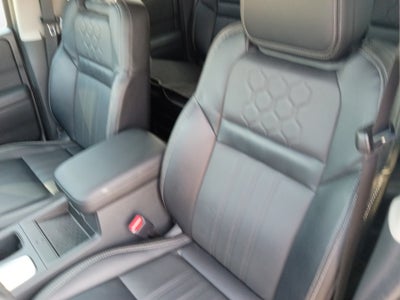 2025 Nissan Frontier SL