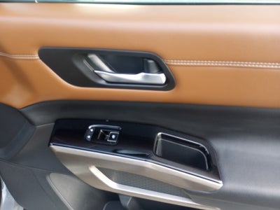 2023 Nissan Pathfinder Platinum 4WD