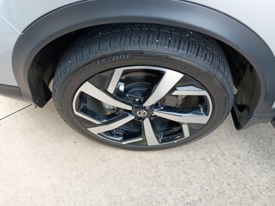 2021 Nissan Rogue Sport SL