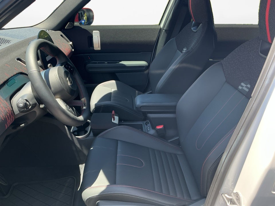2025 MINI Countryman John Cooper Works