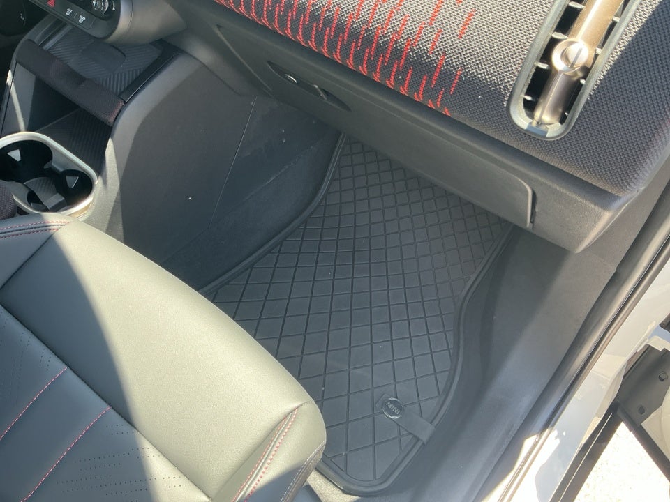 2025 MINI Countryman John Cooper Works