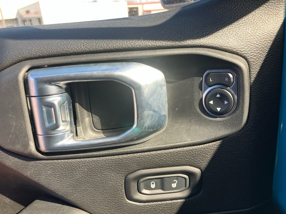 2021 Jeep Wrangler Unlimited Sahara 4x4