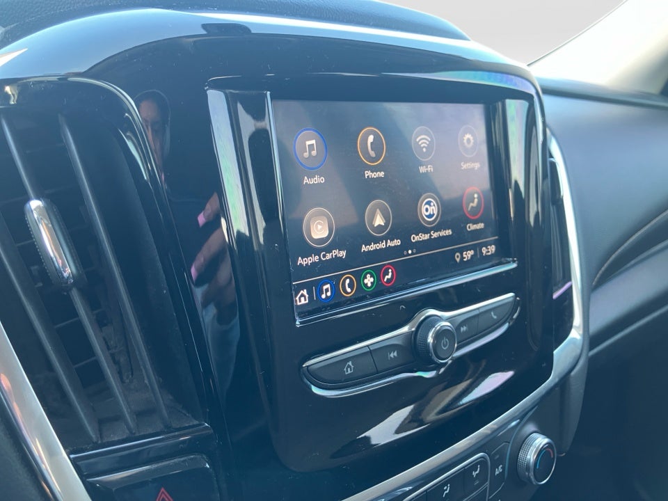 2020 Chevrolet Traverse FWD LS