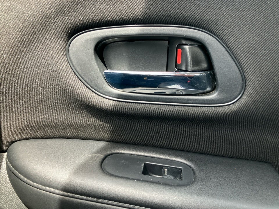 2017 Honda HR-V LX