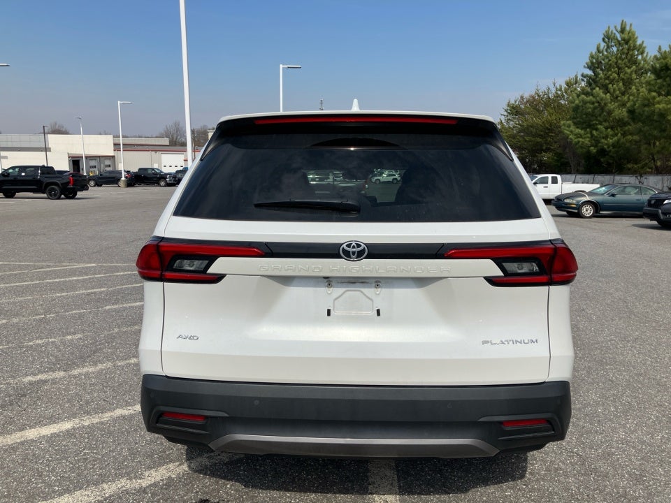 2024 Toyota Grand Highlander Platinum