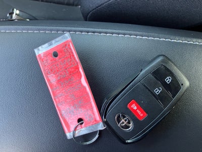 2023 Toyota Corolla Hatchback SE