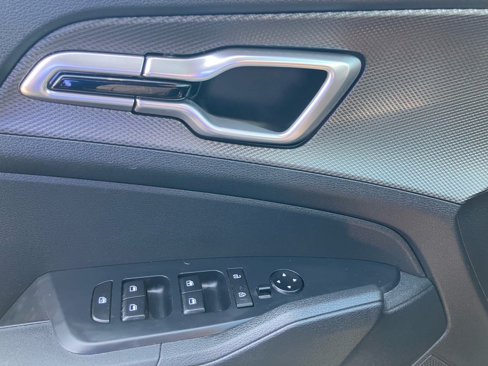 2025 Kia Sportage Hybrid LX