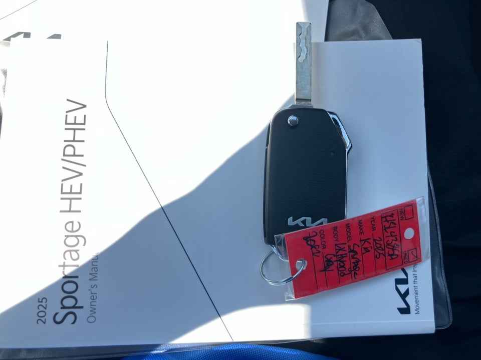 2025 Kia Sportage Hybrid LX