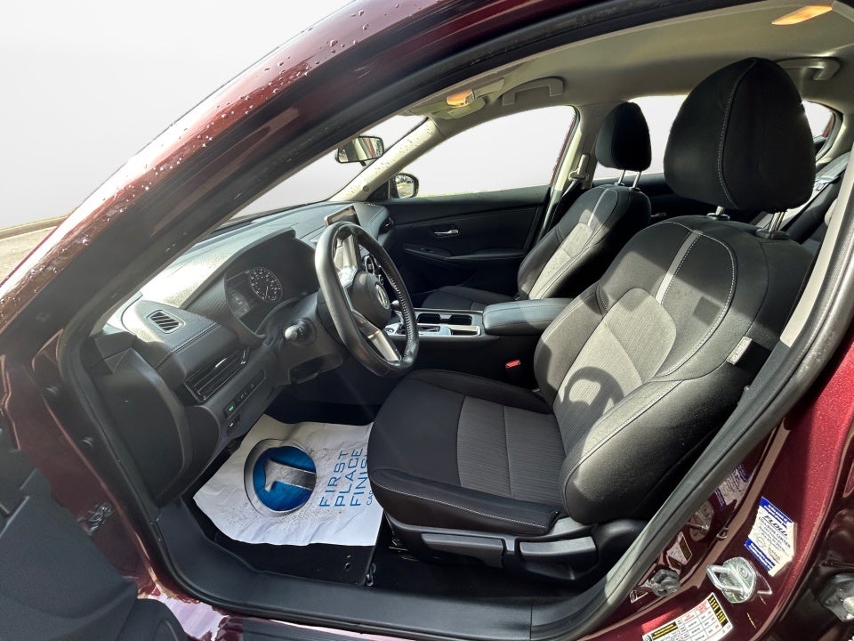2021 Nissan Sentra SV Xtronic CVT