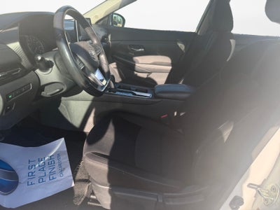 2022 Nissan Sentra SV Xtronic CVT