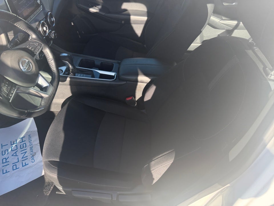 2022 Nissan Sentra SV Xtronic CVT