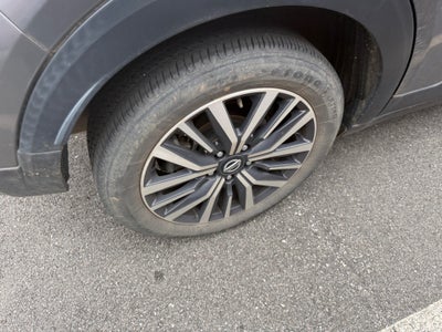 2021 Nissan Kicks SR Xtronic CVT