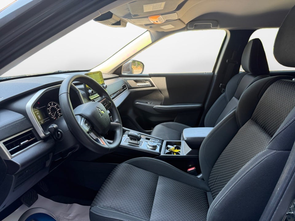 2022 Mitsubishi Outlander ES 2.5 S-AWC