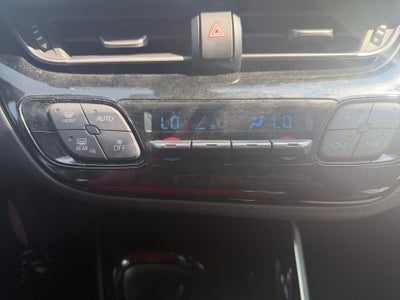 2019 Toyota C-HR XLE