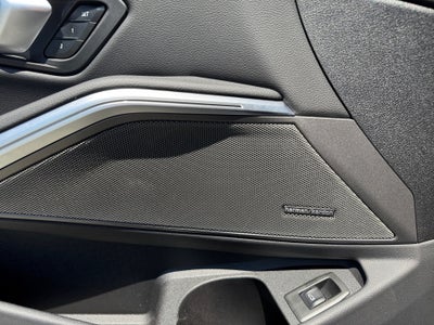 2025 BMW 330i xDrive