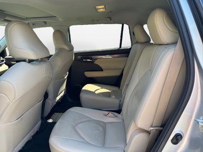 2021 Toyota Highlander Limited