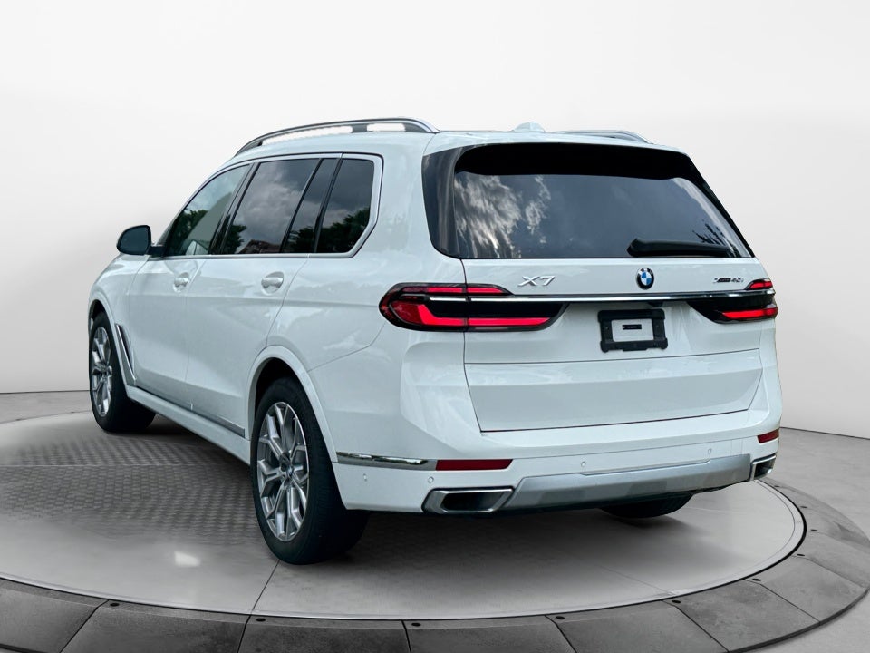 2024 BMW X7 xDrive40i