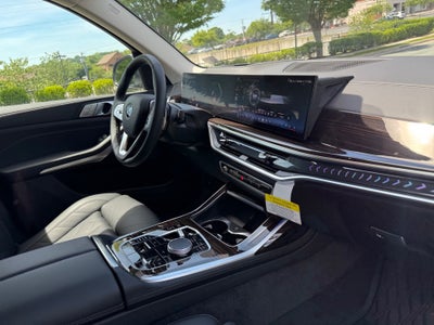 2026 BMW X7 xDrive40i