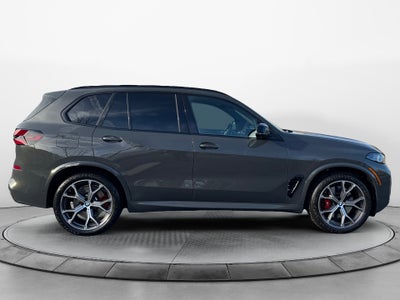 2024 BMW X5 M60i