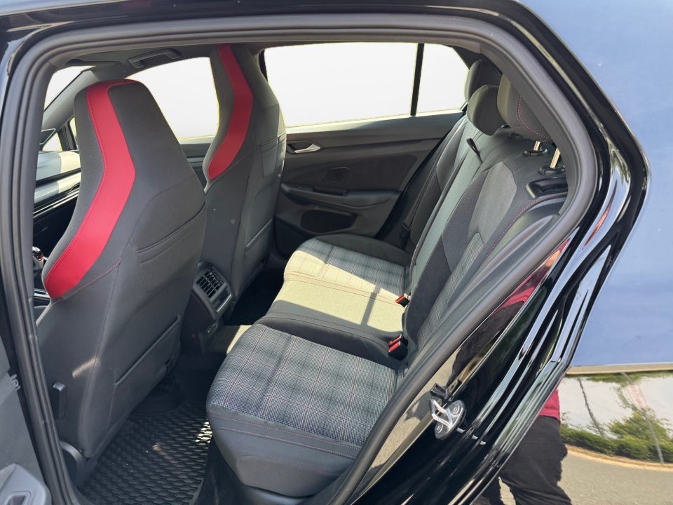 2024 Volkswagen Golf GTI 380 SE
