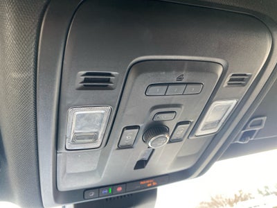 2023 Chevrolet Suburban 2WD Premier