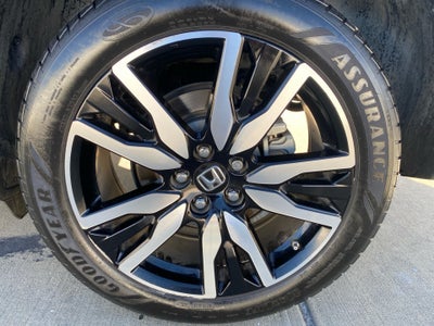 2020 Honda Pilot AWD Touring 8 Passenger