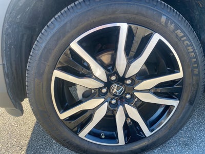 2020 Honda Pilot AWD Touring 8 Passenger