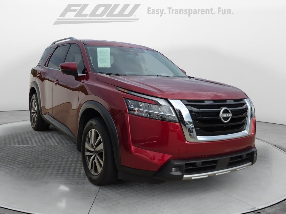 2022 Nissan Pathfinder SL 4WD