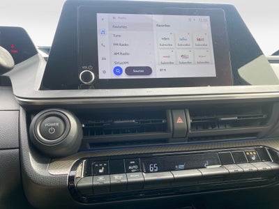 2024 Toyota Prius XLE