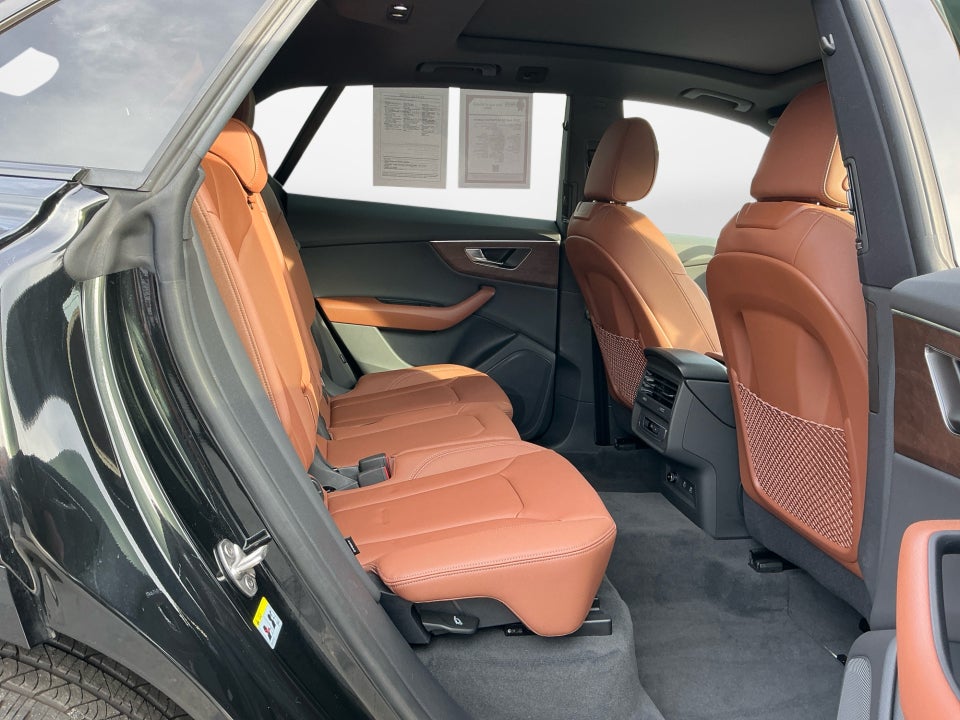 2025 Audi Q8 Premium 55 TFSI quattro