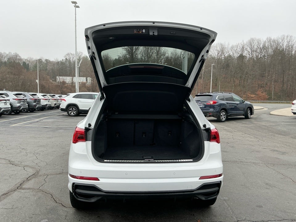 2025 Audi Q3 Premium 45 TFSI S line quattro Tiptronic