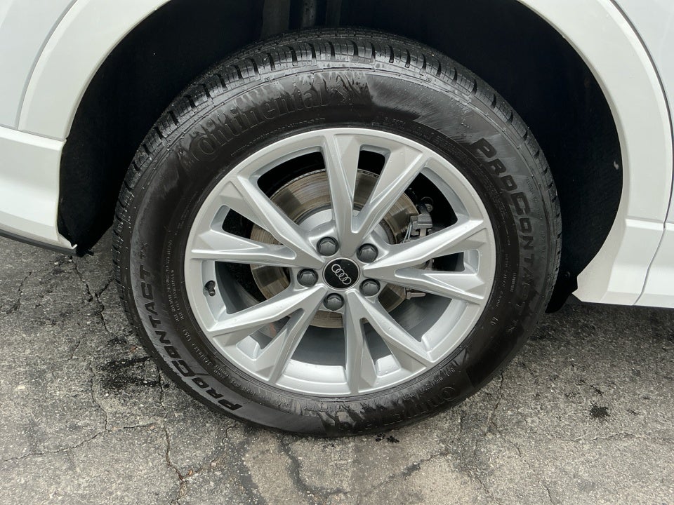 2025 Audi Q3 Premium 45 TFSI S line quattro Tiptronic