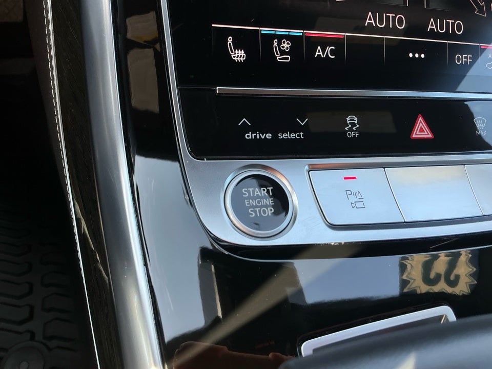 2022 Audi Q8 Prestige