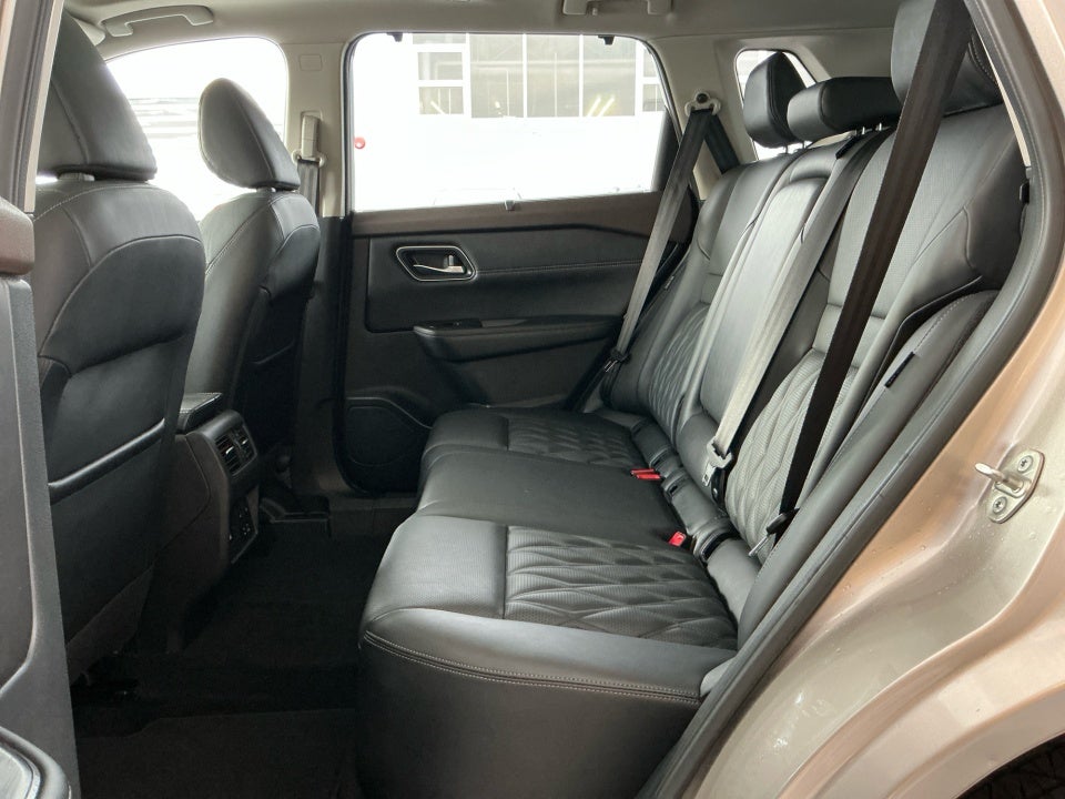 2021 Nissan Rogue Platinum FWD