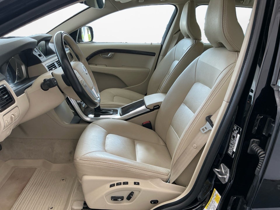 2016 Volvo XC70 T5 Premier