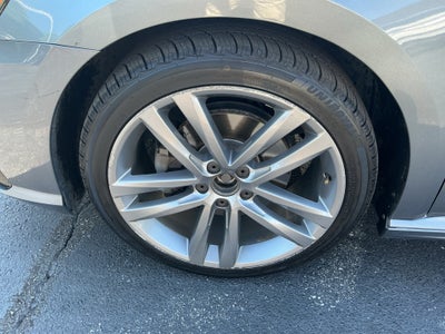 2017 Volkswagen Passat 1.8T R-Line