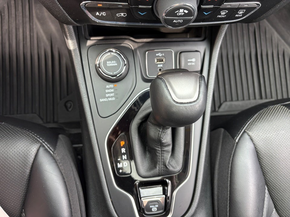 2023 Jeep Cherokee Altitude Lux 4x4