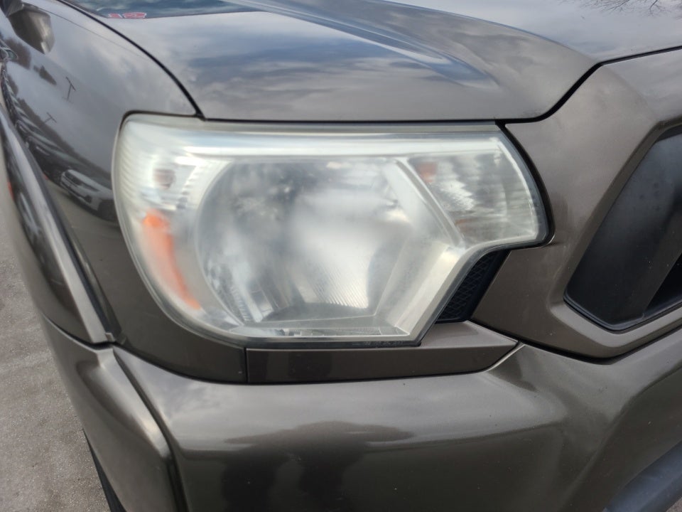 2015 Toyota Tacoma Base V6