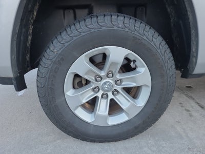 2022 RAM 1500 Laramie Crew Cab 4x4 5'7" Box