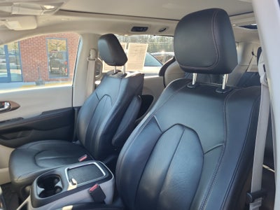 2019 Chrysler Pacifica Touring L Plus